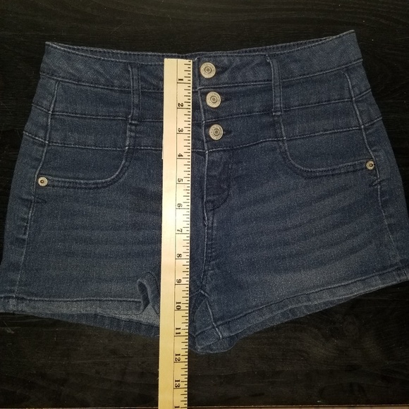 🌻 Tokyo darling sz 0 high waist shorty 3 button - Picture 4 of 5